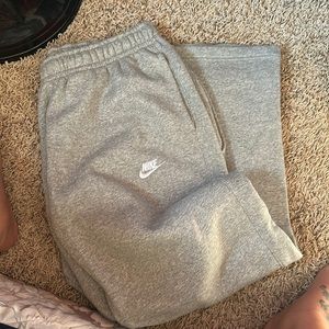 Men’s Nike sweats 3x